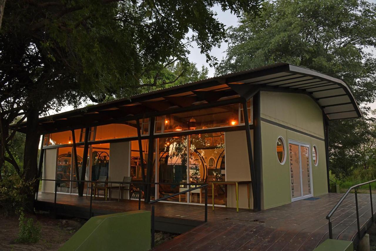 Zambezi Mubala Lodge 카티마무릴로 외부 사진